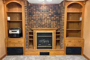 173 Hot Water St, Manorville, NY 11949 - Photo 8