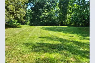 15 Blue Jay Drive, Newburgh, NY 12550 - Photo 4