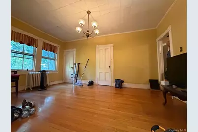 292 Laurel Road, Northport, NY 11768 - Photo 6