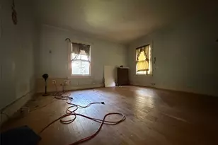 292 Laurel Rd, Northport, NY 11768 - Photo 12