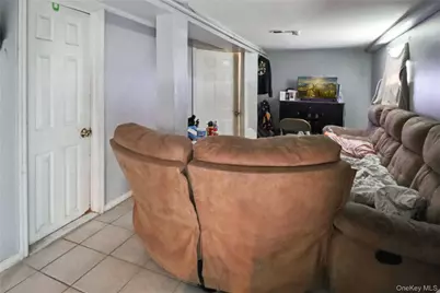 551 Beach 43rd Street, Edgemere, NY 11691 - Photo 22