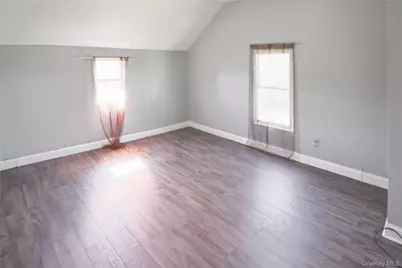 551 Beach 43rd Street, Edgemere, NY 11691 - Photo 18