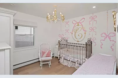 93 Beacon Avenue, New York, NY 10306 - Photo 20