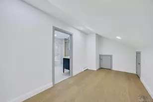 94 Jeffery Ln, Oceanside, NY 11572 - Photo 46