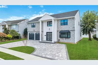 94 Jeffery Lane, Oceanside, NY 11572 - Photo 14