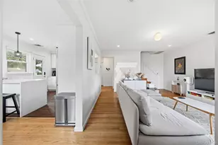 700 Covert Ave, New Hyde Park, NY 11040 - Photo 6