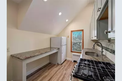 42 Park Avenue #3, Suffern, NY 10901 - Photo 12