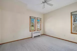 42 Park Ave, Suffern, NY 10901 - Photo 16