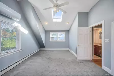 2 Ash Place, New Hyde Park, NY 11040 - Photo 20