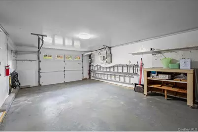 183 Hudson Terrace, Yonkers, NY 10701 - Photo 28