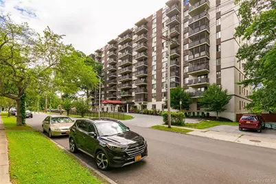 160 Academy #10N, Poughkeepsie, NY 12601 - Photo 4