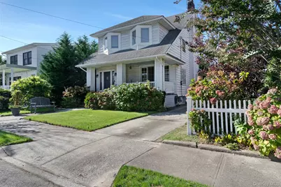 329 Beach 146th Street, Neponsit, NY 11694 - Photo 4