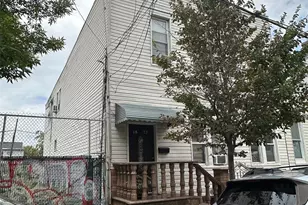 16-23 Norman St, Ridgewood, NY 11385 - Photo 2
