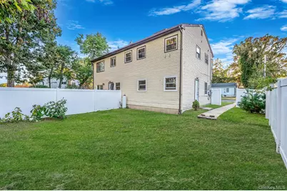 101 S 30th Street, Wyandanch, NY 11798 - Photo 38