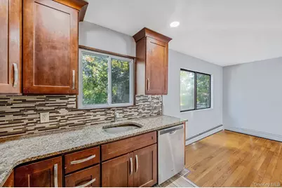 101 S 30th Street, Wyandanch, NY 11798 - Photo 12