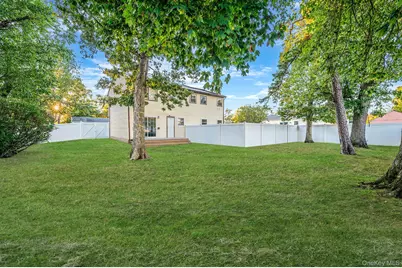 101 S 30th Street, Wyandanch, NY 11798 - Photo 36