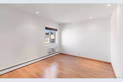 12208 23rd Avenue, College Point, NY 11356 - Photo 20