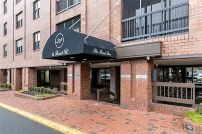 12 Bond Street #4-C, Great Neck, NY 11021 - Photo 2