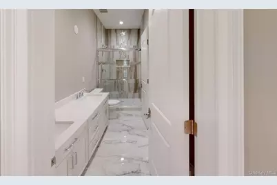 550 Moriches Road, Saint James, NY 11780 - Photo 14