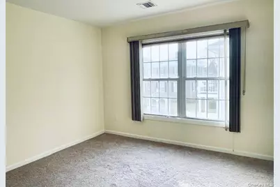 46 Islip Avenue #205, Islip, NY 11751 - Photo 10