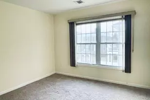 46 Islip Ave, Islip, NY 11751 - Photo 10