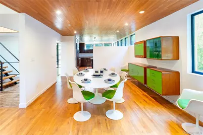 712 Ladd Road, Bronx, NY 10471 - Photo 10