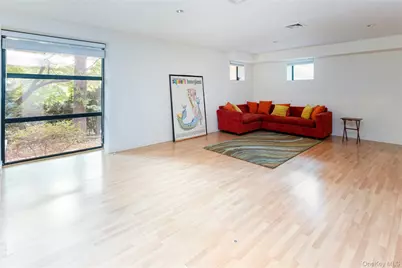 712 Ladd Road, Bronx, NY 10471 - Photo 26