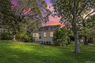 51 Ficus Rd, Rocky Point, NY 11778 - Photo 24