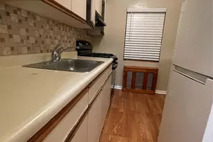 196-61 69th Ave, Fresh Meadows, NY 11365 - Photo 6