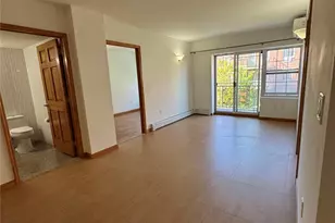 35-19 Leavitt St, Flushing, NY 11354 - Photo 6