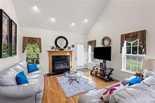 48 Avery Ln, Miller Place, NY 11764 - Photo 10