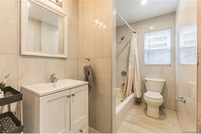 80-15A 168th Street, Flushing, NY 11432 - Photo 14