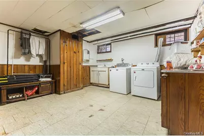 80-15A 168th Street, Flushing, NY 11432 - Photo 24