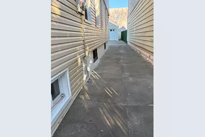 9515 Pitkin Avenue, Ozone Park, NY 11417 - Photo 26