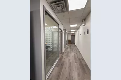 3636 Main Street #1N, Flushing, NY 11354 - Photo 4