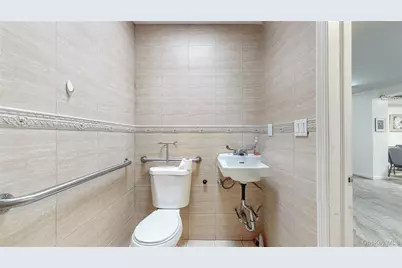 566 Schenectady Avenue, Brooklyn, NY 11203 - Photo 18