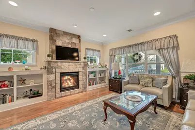 159 Stoneleigh Drive, Riverhead, NY 11901 - Photo 10