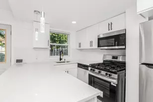 102-20 189th St, Hollis, NY 11423 - Photo 6