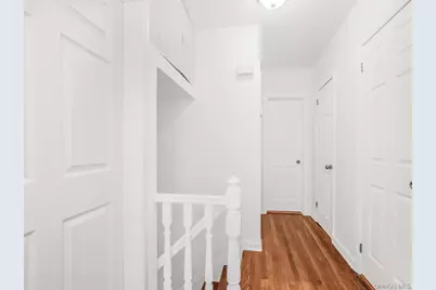 10220 189th Street, Hollis, NY 11423 - Photo 20