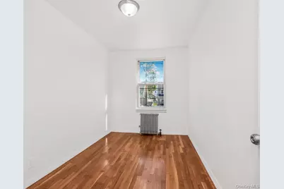 10220 189th Street, Hollis, NY 11423 - Photo 26