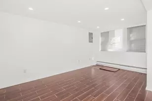 102-20 189th St, Hollis, NY 11423 - Photo 14