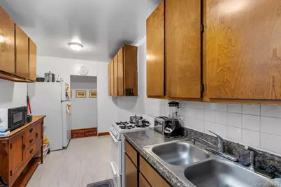 1670 Longfellow Avenue #4A, Bronx, NY 10460 - Photo 10