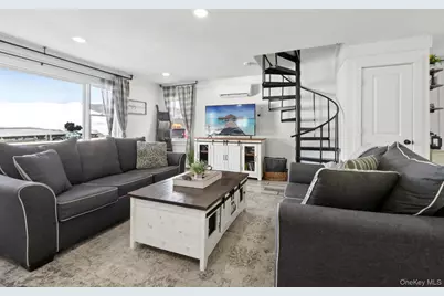 24 Woodlands Terrace, Greenwood Lake, NY 10925 - Photo 6