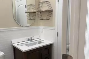 120 Cedar Dr, Bay Shore, NY 11706 - Photo 12