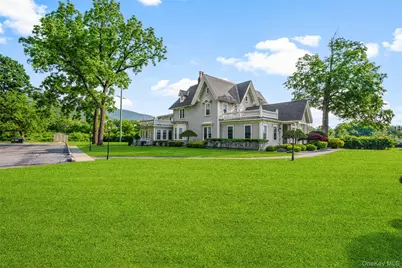 892 Main Street, Fishkill, NY 12524 - Photo 36