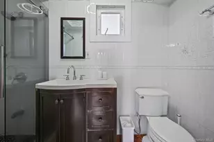 49 Ashely Dr, Valley Stream, NY 11580 - Photo 26