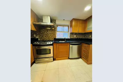 140-22 Beech Avenue #7E, Flushing, NY 11355 - Photo 4