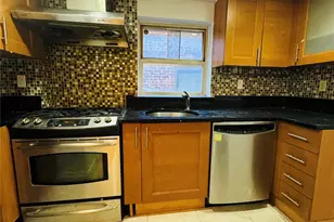 140-22 Beech Ave, Flushing, NY 11355 - Photo 4