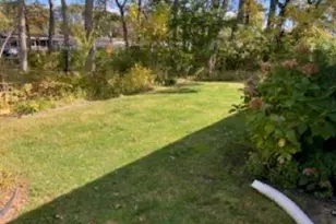 465 Old Country Rd, Riverhead, NY 11901 - Photo 4