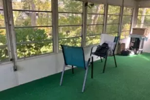 465 Old Country Rd, Riverhead, NY 11901 - Photo 14